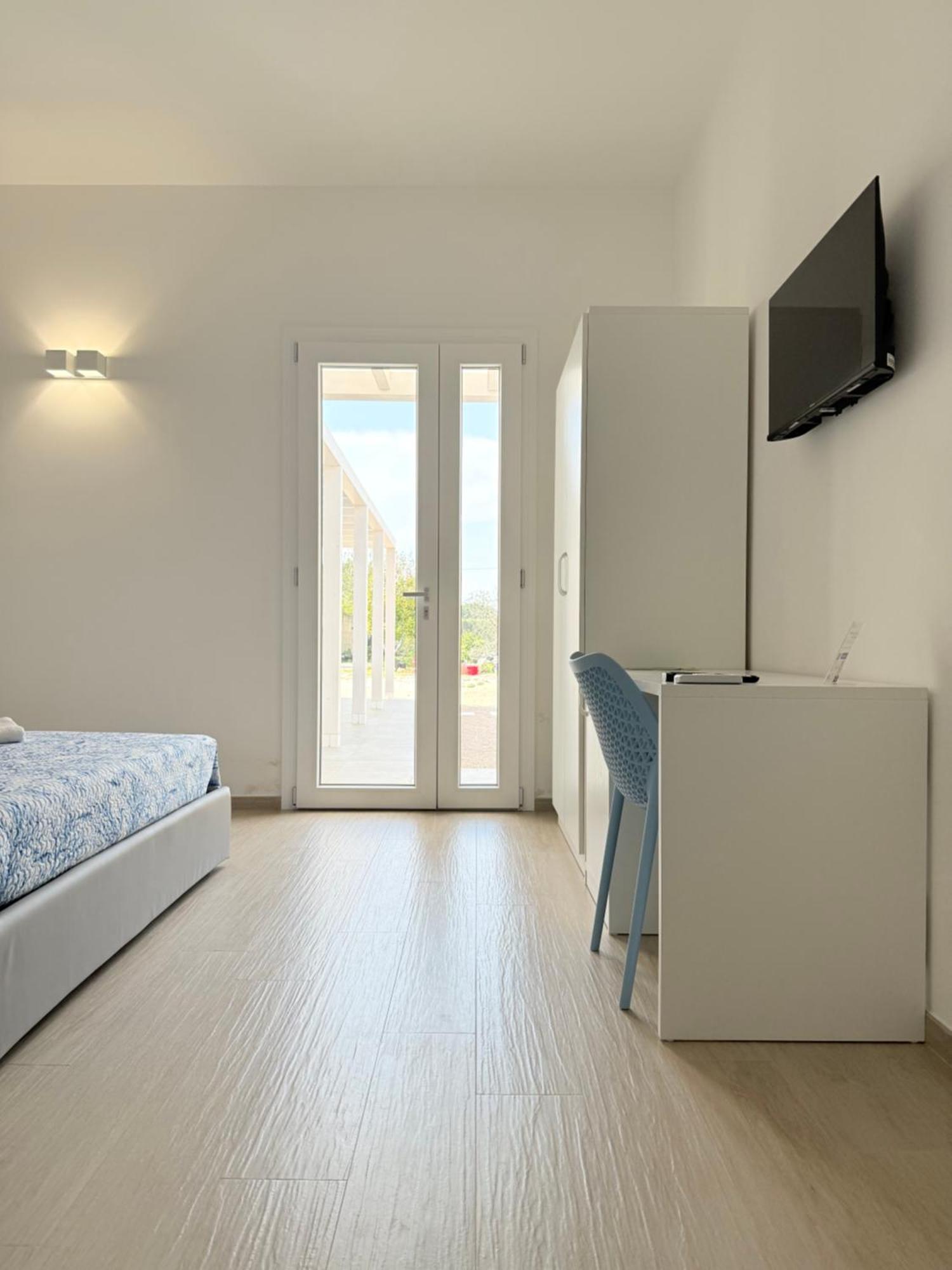 B&B Bianco Mediterraneo Torre Ovo Eksteriør billede